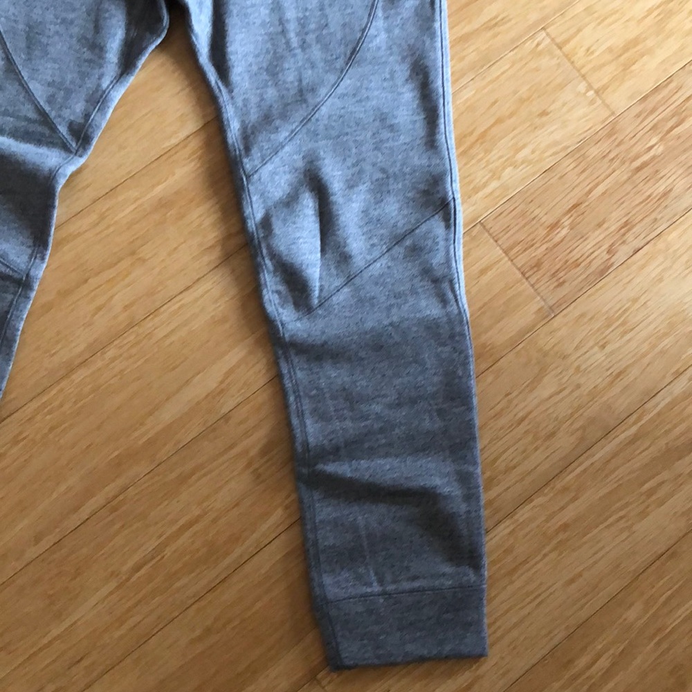 NWT JORDAN SWEATPANTS. VARIOUS SIZES. - Picture 4 of 8